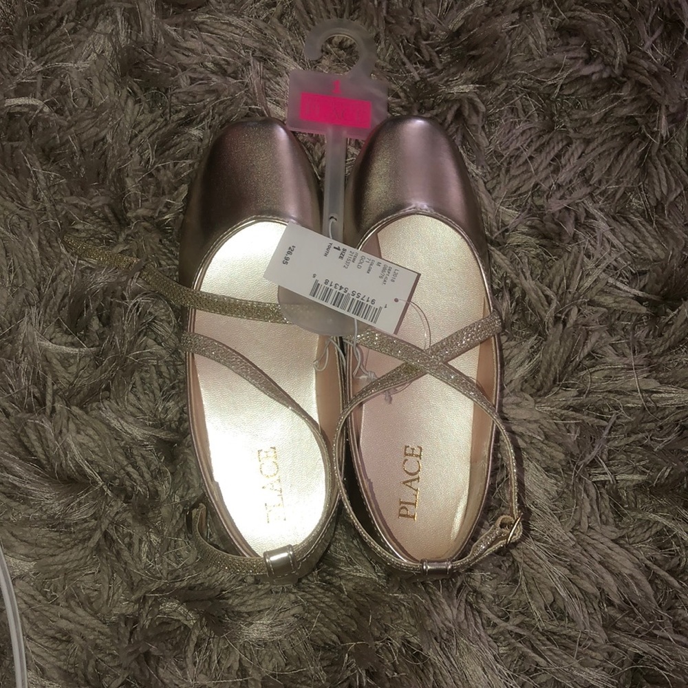 Big girls Strap flats